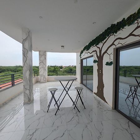 Villa Hawa, Decor Unique & Piscine ソモーヌ エクステリア 写真