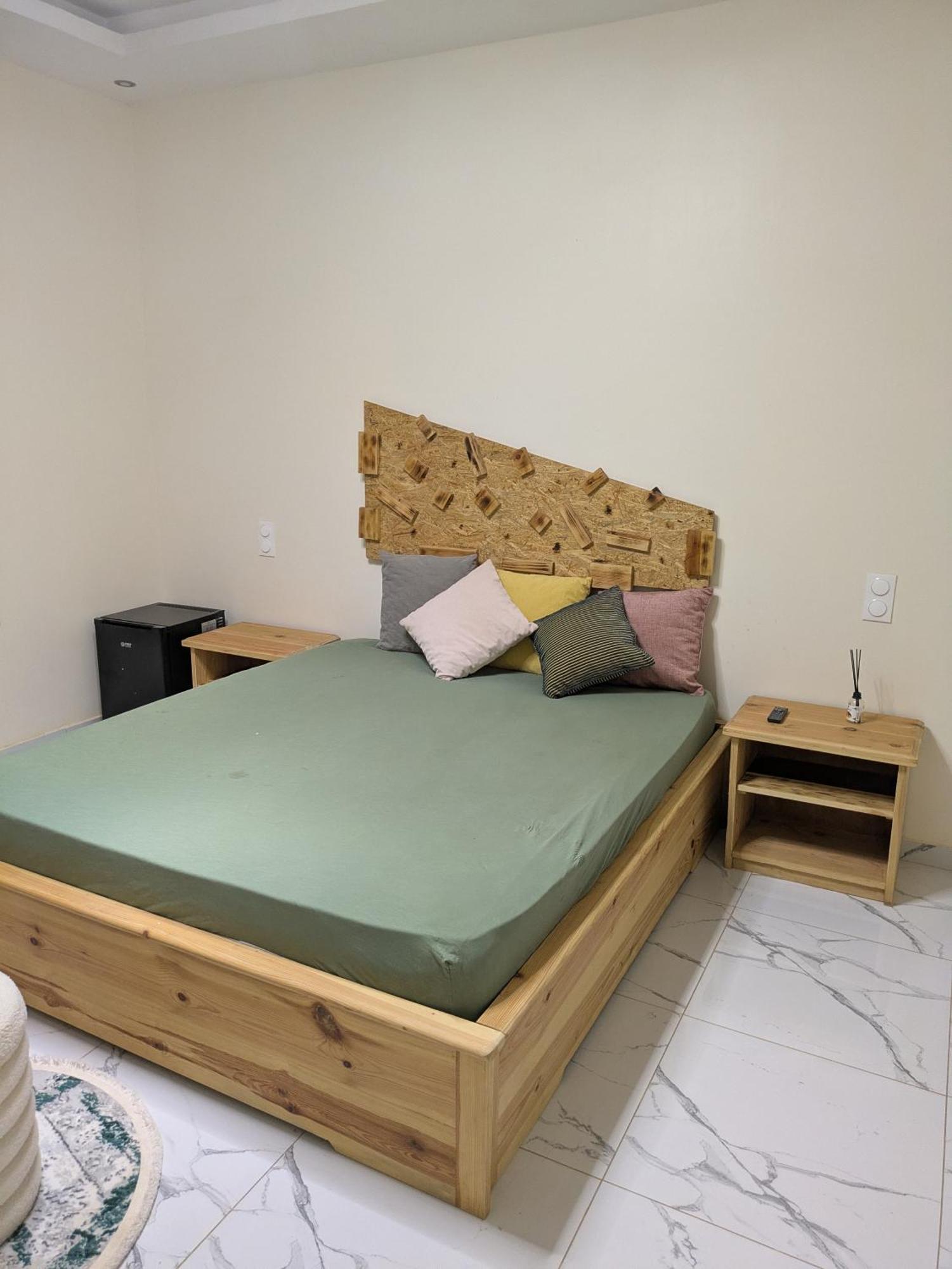 Villa Hawa, Decor Unique & Piscine ソモーヌ エクステリア 写真